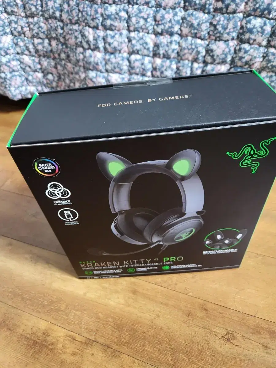 Razer kraken kitty v2 pro 해드셋