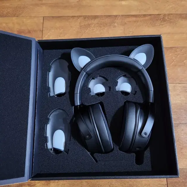 Razer kraken kitty v2 pro 해드셋