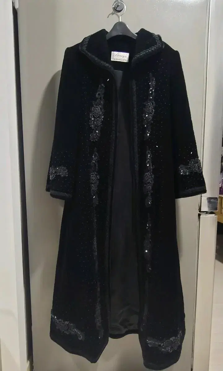 Rang Yu Designer Kim Jung-a Velvet Quilted Embroidery Long Coat