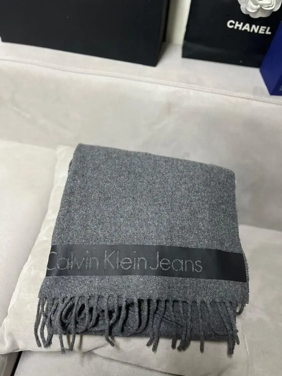 calvin klein jean  머플러