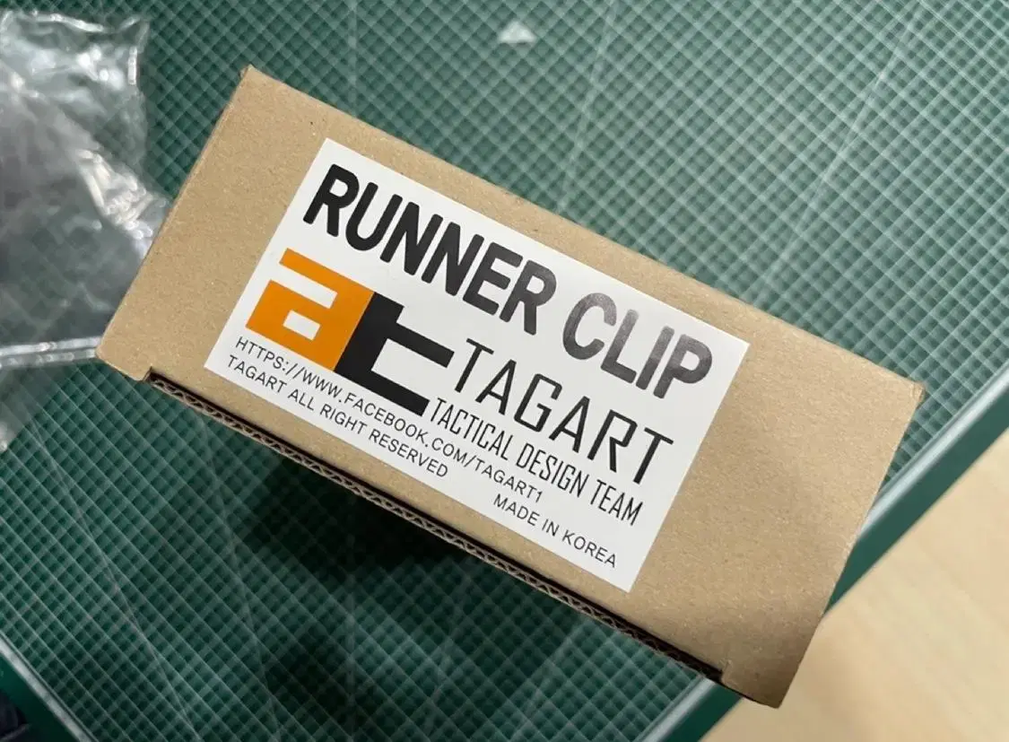 Selling unused Gundam Tag Art Runner Stands