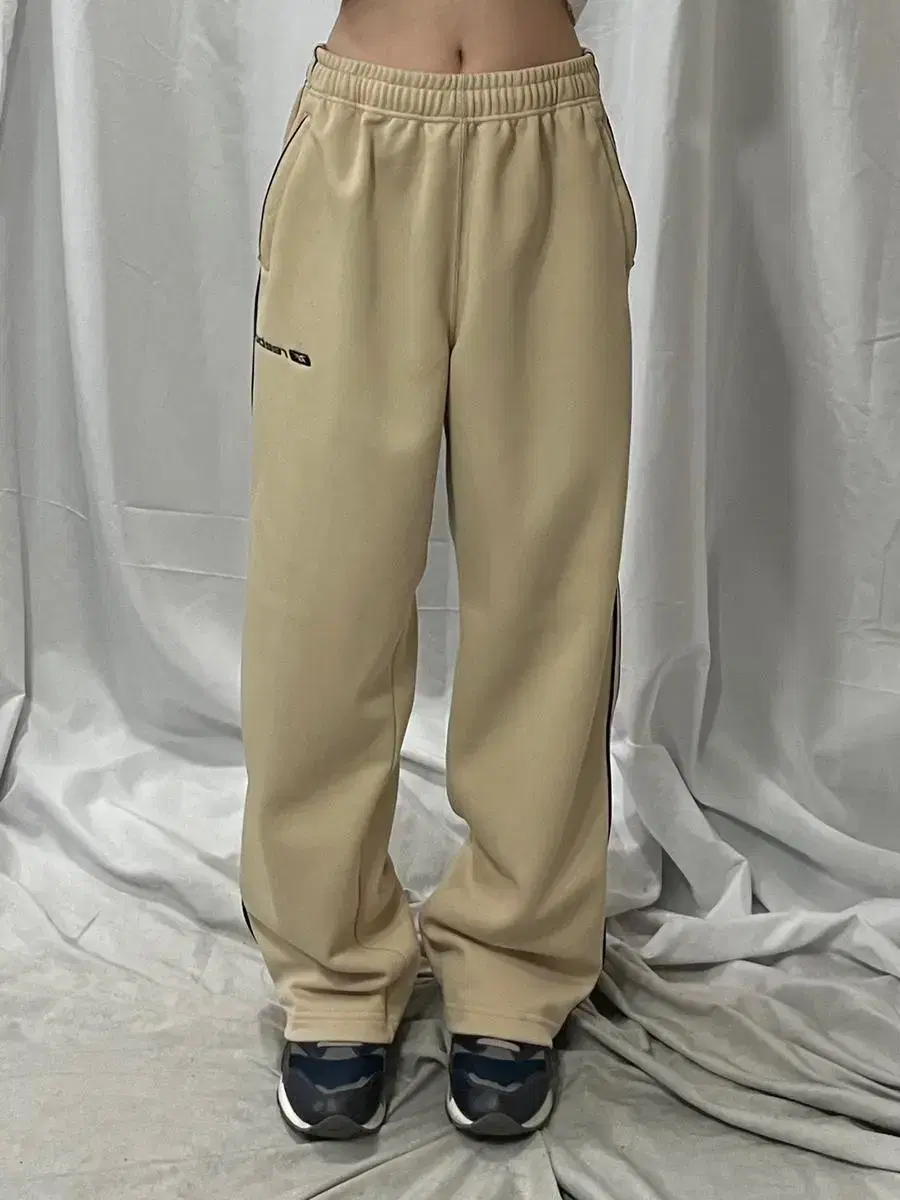 Reebok Beige Wide-Line Training Pants MB