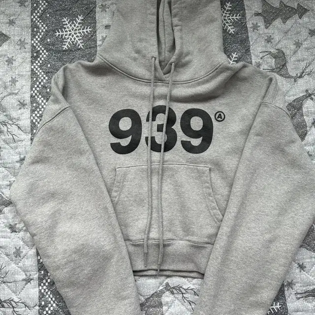 아카이브 볼드 939 LOGO CROP HOOD (GRAY)