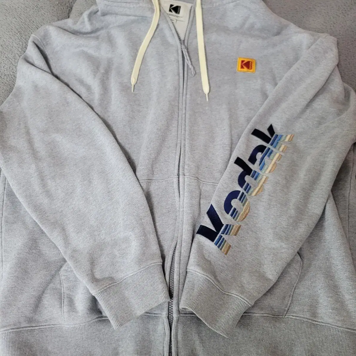 Kodak Hooded Pickup