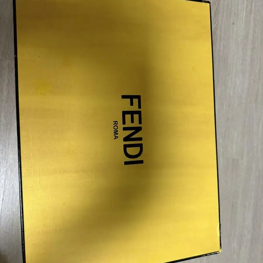 FENDI 팬디 남성 샌들 블랙