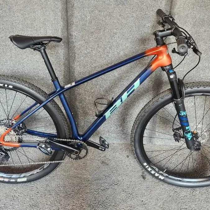 BH Ultimate RC 7.7 ( BH MTB자전거)