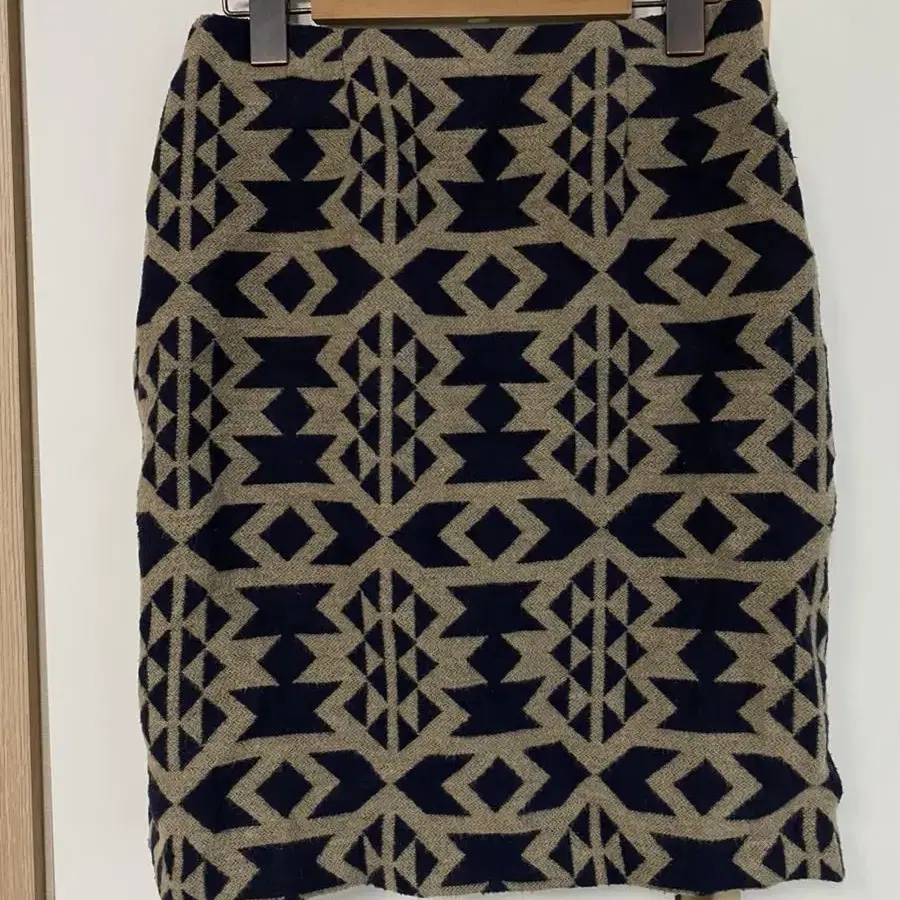 Vintage wool skirt