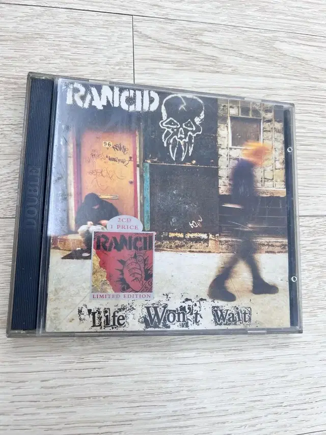 Rancid , bush 앨범 두장