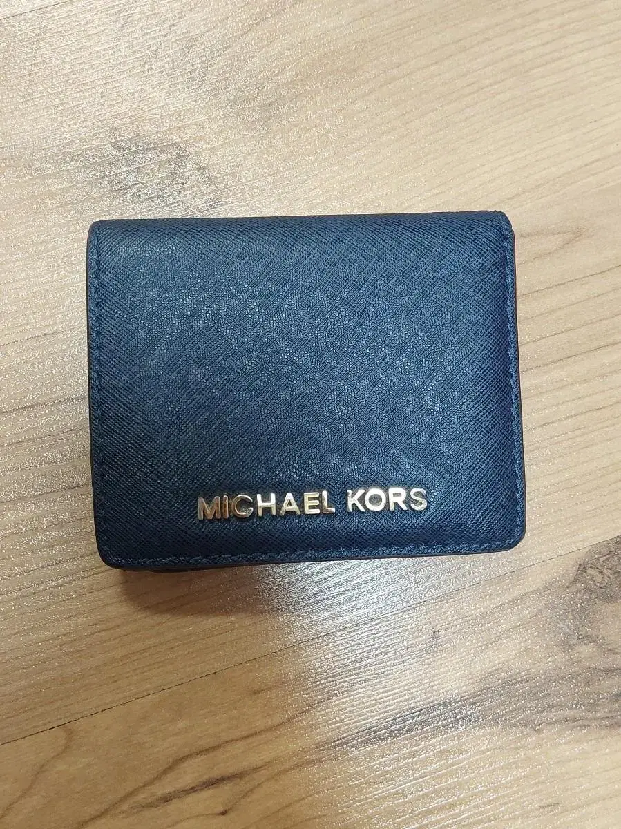 Sell Michael Kors Wallet