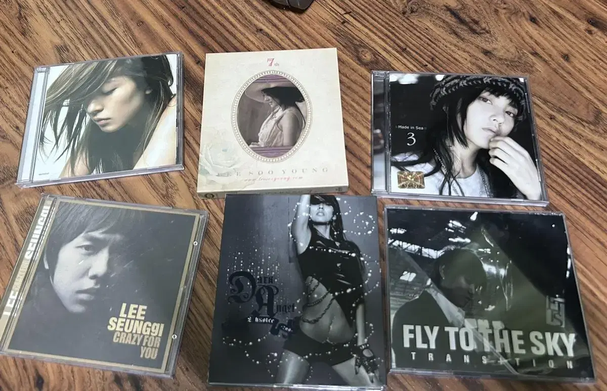 Boa Lee Sooyoung Bada Lee Seunggi Lee Hyo Ri Fly to the Sky album 팔