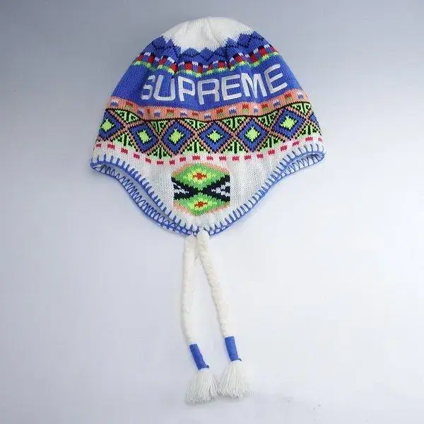 Supreme Nepali Earflap Beanie17FW.새제품팝니다