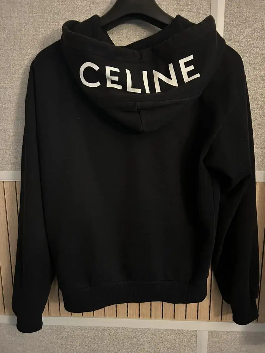 셀린느 celine 백로고 후드집업 블랙