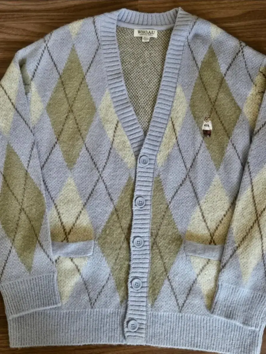 Unisex Hua U argyle knit wool cardigan