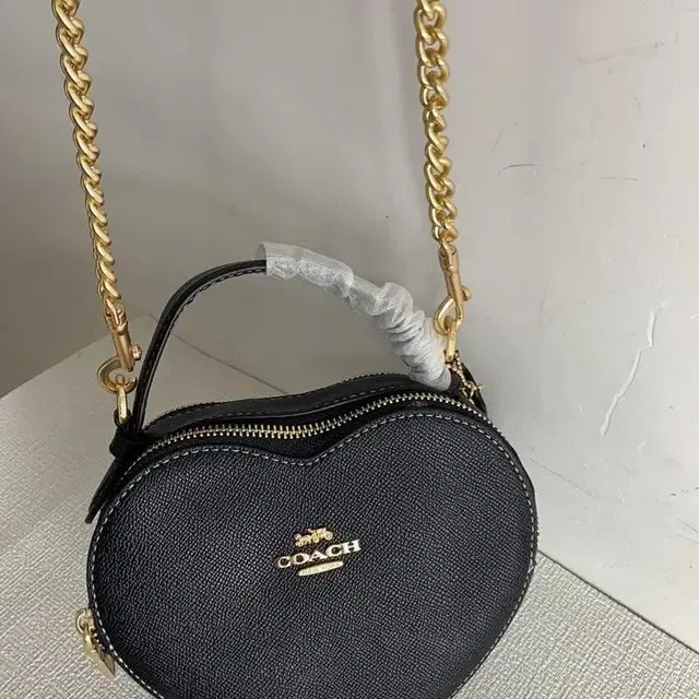 Coach CE652 하트블랙 크로스바디