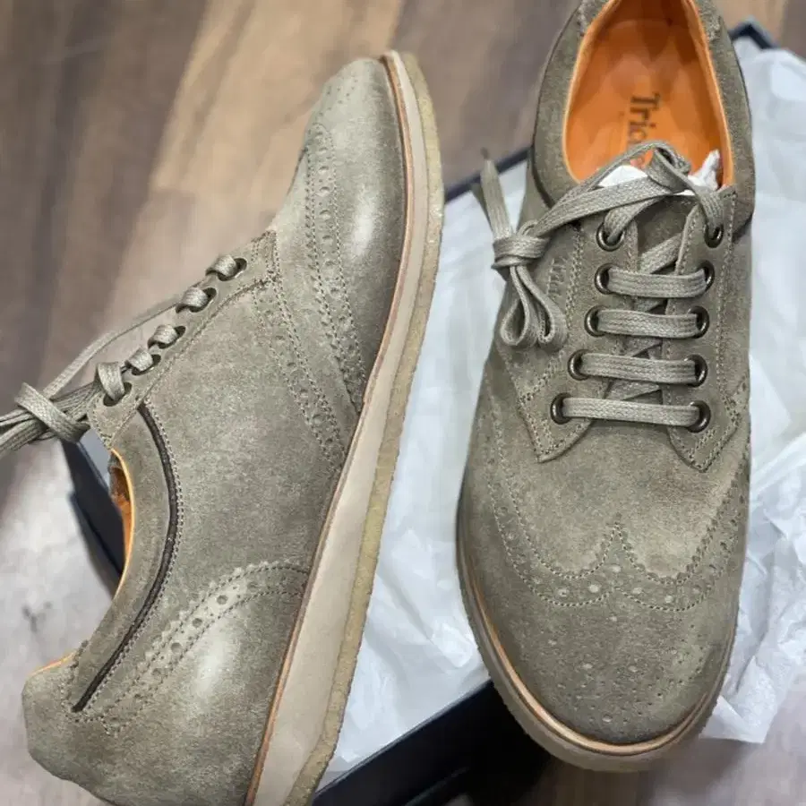 트리커즈 trickers brogue suede 스니커즈 43size