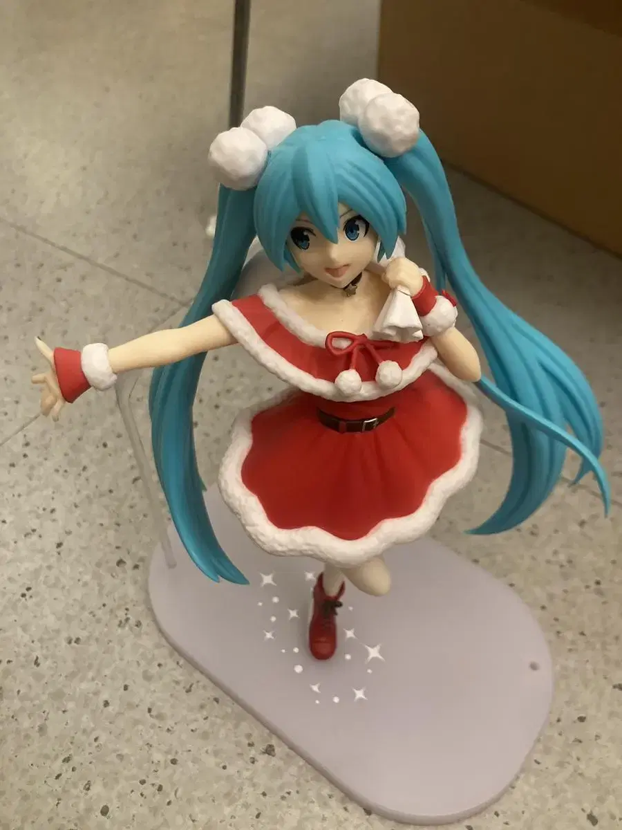 Hatsunemiku San Miku