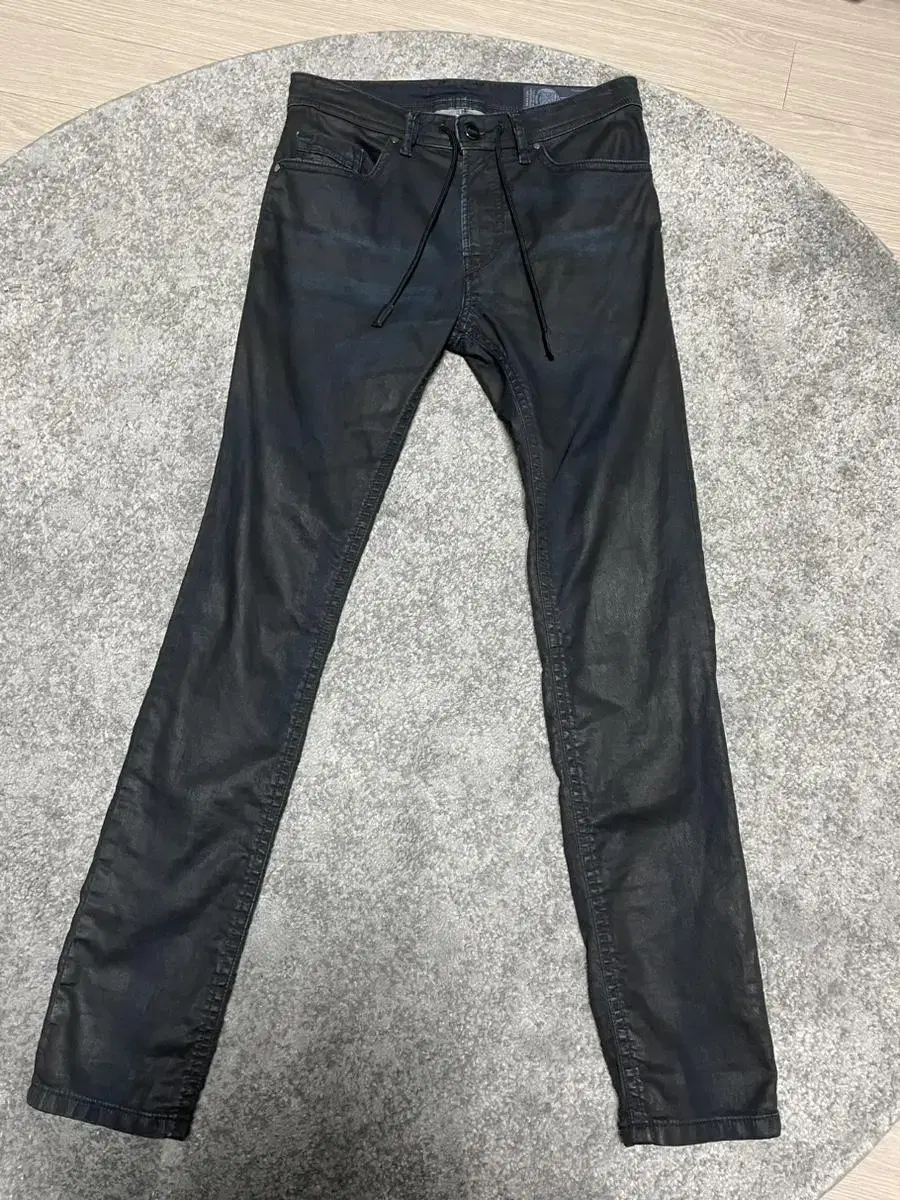 Diesel jog jin(Tomerfit) size 28 sells