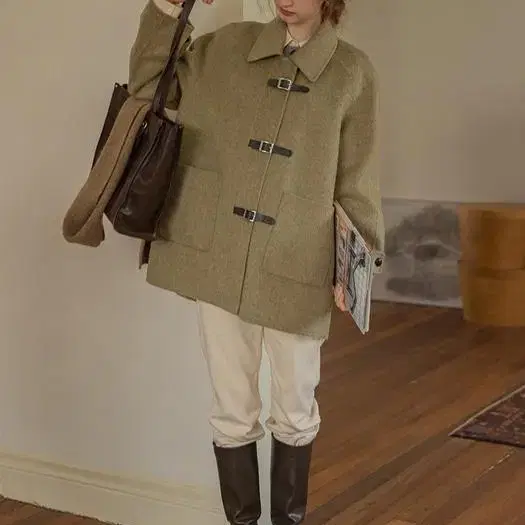 르니나 코트 CAEL handmade woolbuckleshortcoat