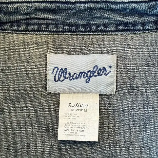 90s Wrangler Denim Shirt