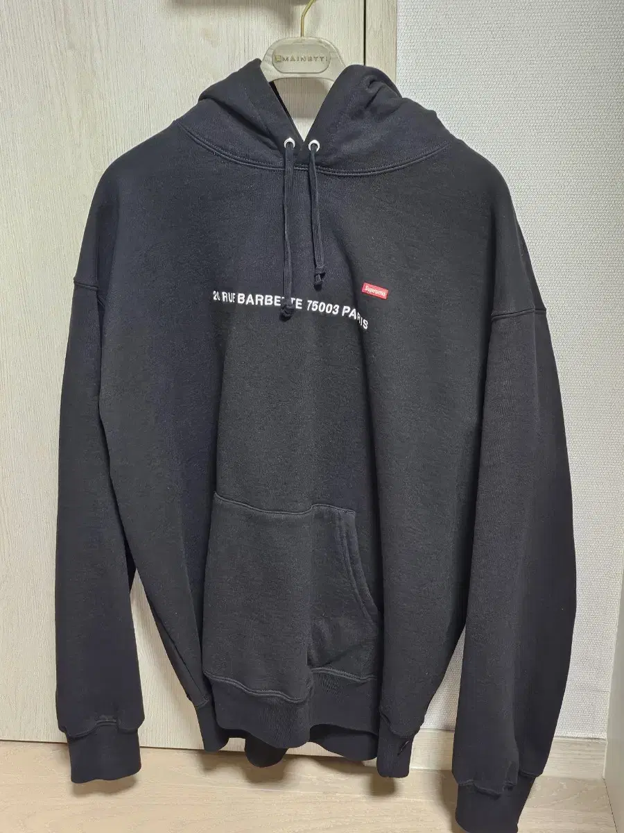 [L] Supreme Parisienne Hoodie Black