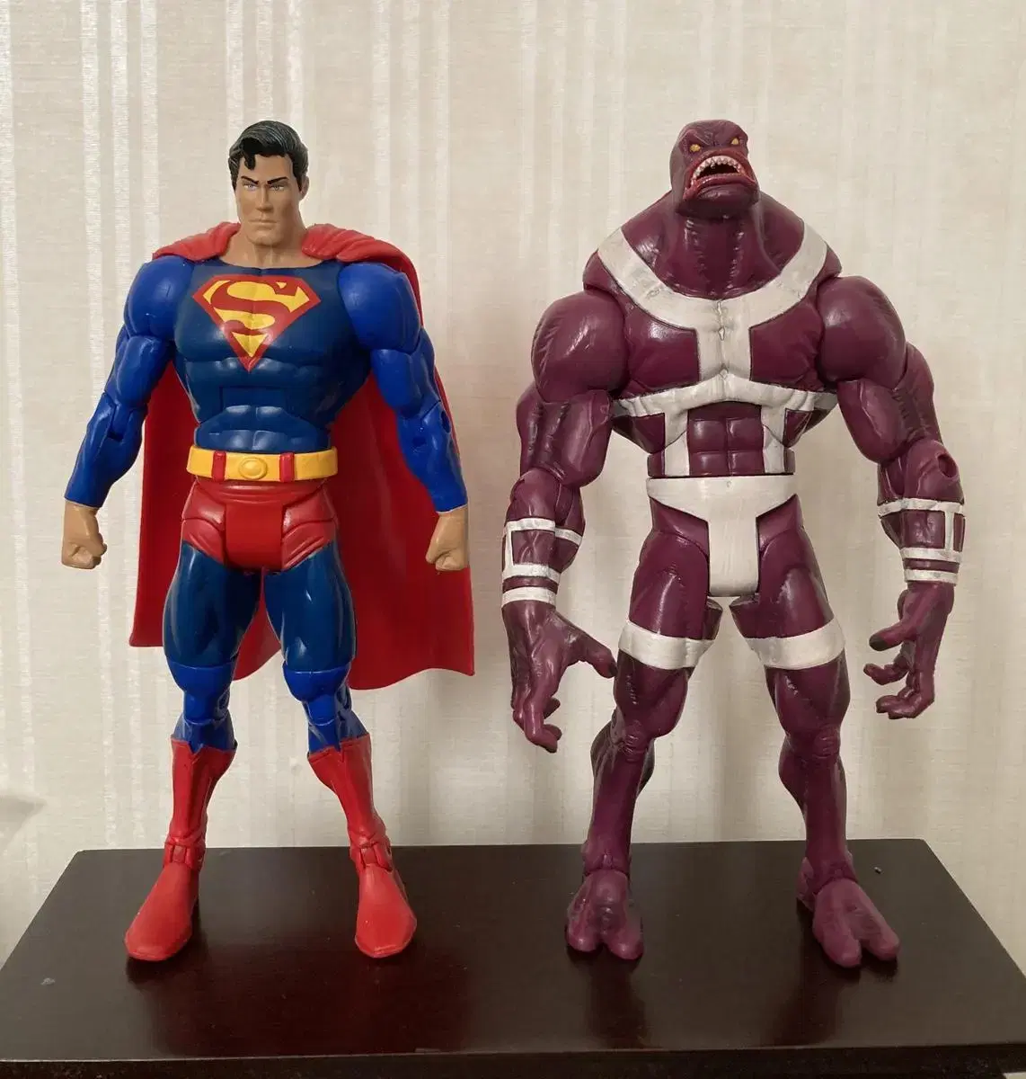 Mattel 6-inch Superman (Superman) + Parasite (Marvelous Size)