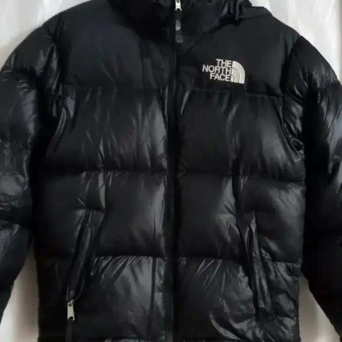 노쓰 페이스 nuptse 700 새상품급 구스패딩 (90~95)