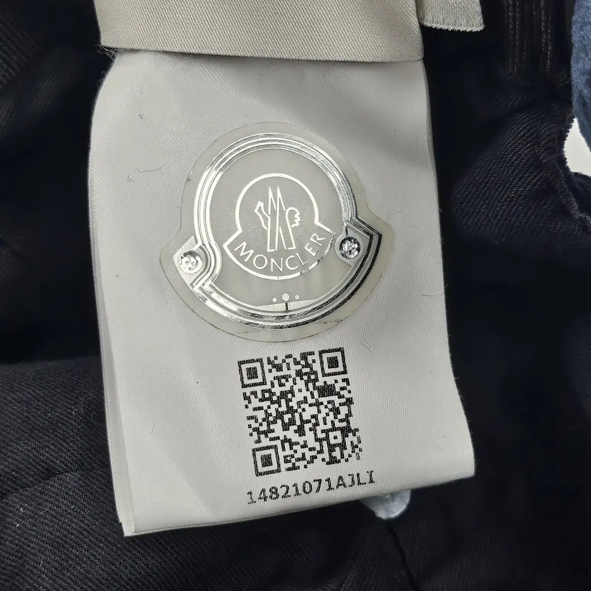 [S] Moncler 몽클레어 키즈 자수 벨벳 베이스볼 캡 모자