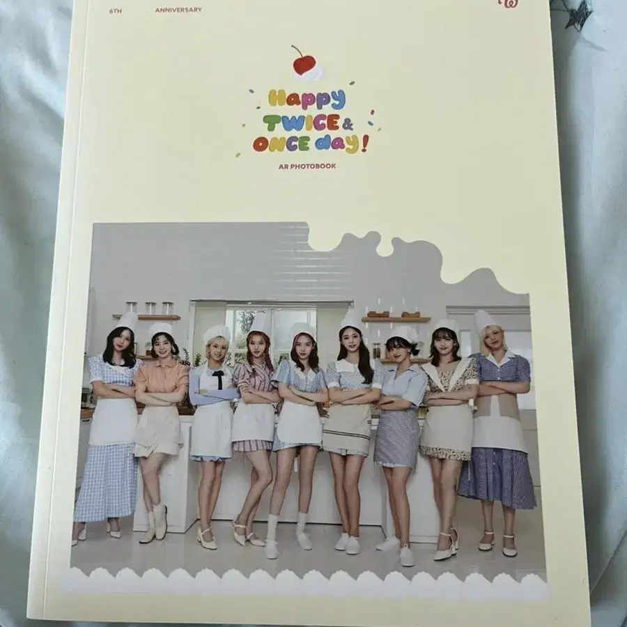 트와이스 6주년 AR 포토북