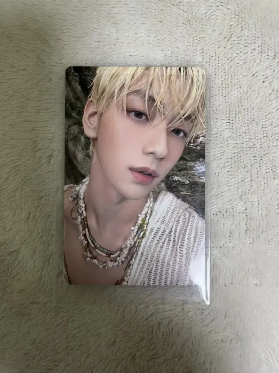 txt soobin temptation weverse photocard sell (let's get stamped)