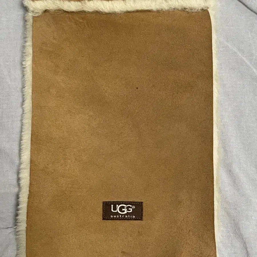 [새상품] UGG 목도리(4Panel scarf)