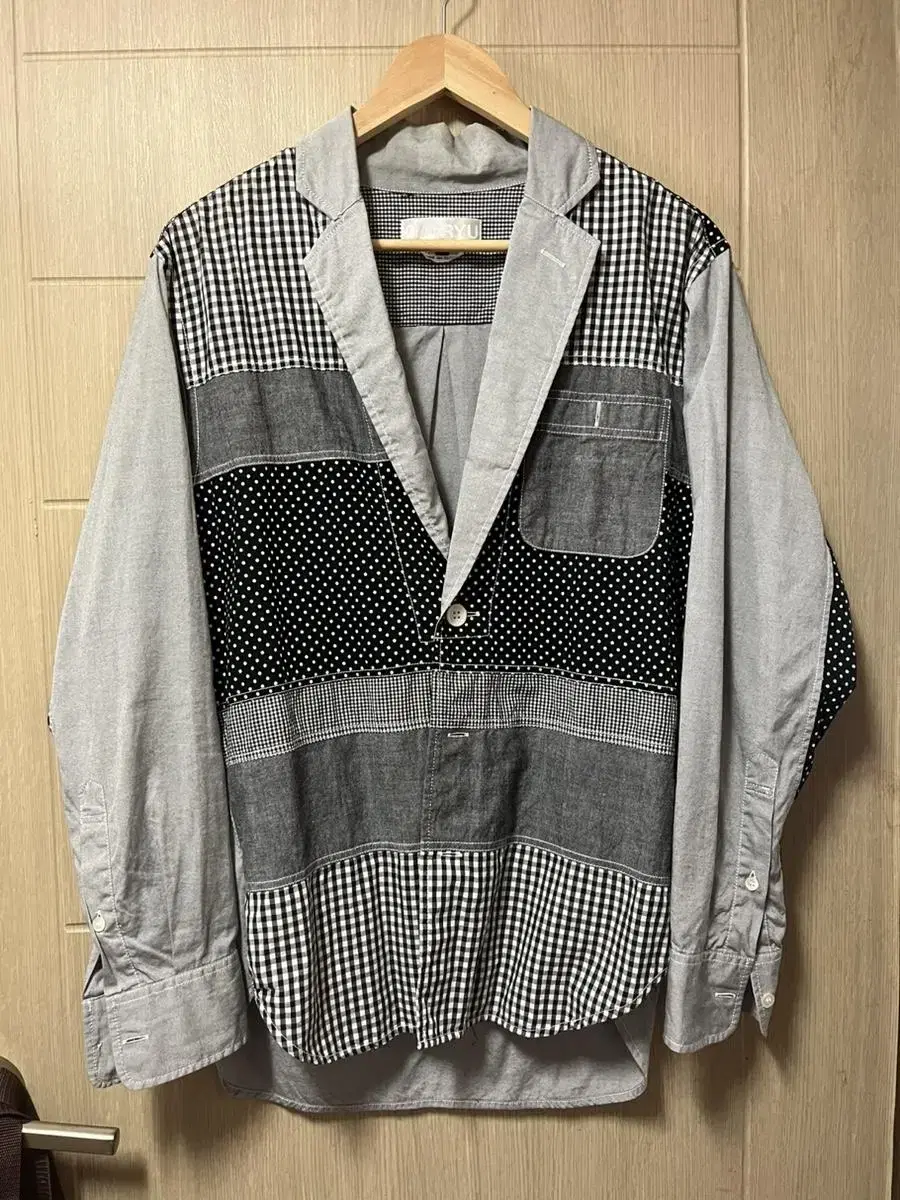 Comme des garcons shirt S 사이즈