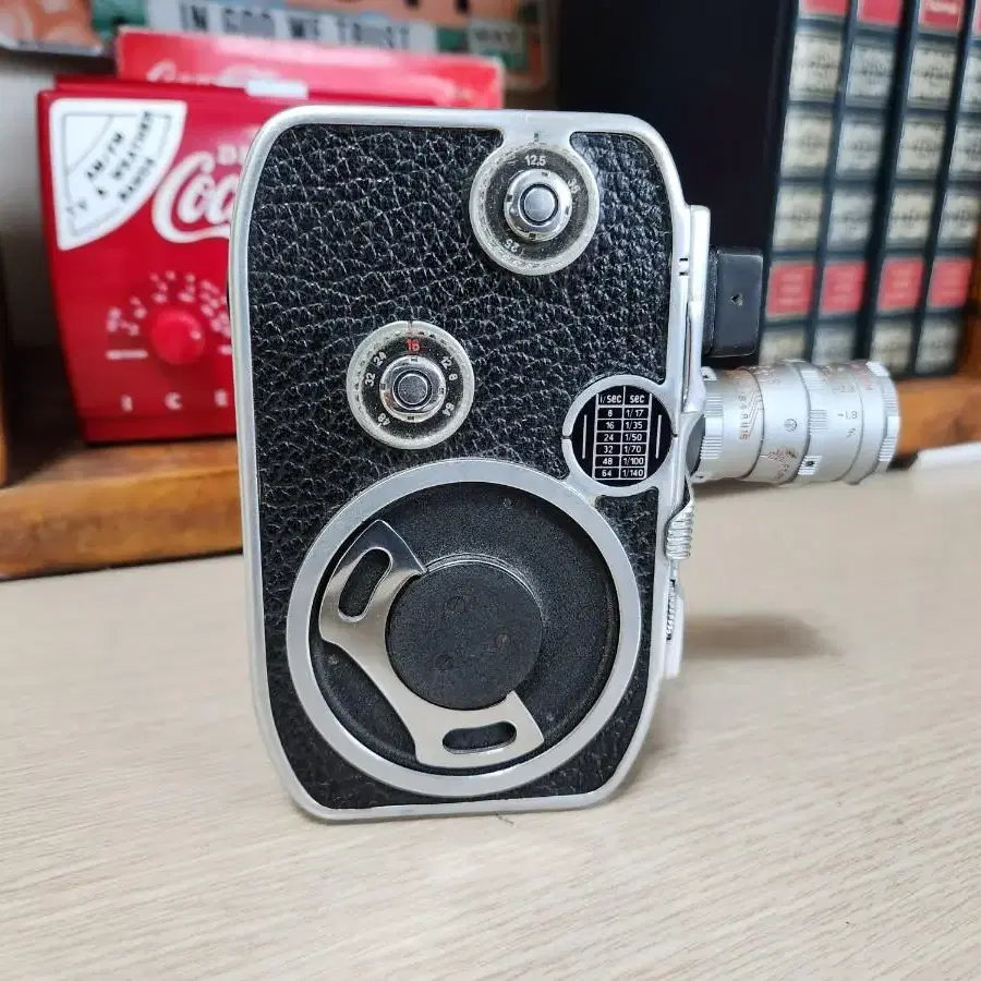 빈티지/클래식 스위스제 8mm 무비카메라 Bolex B8