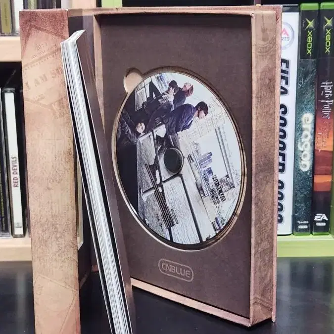 CNBLUE 씨엔블루 미니4집 CD 싸인앨범