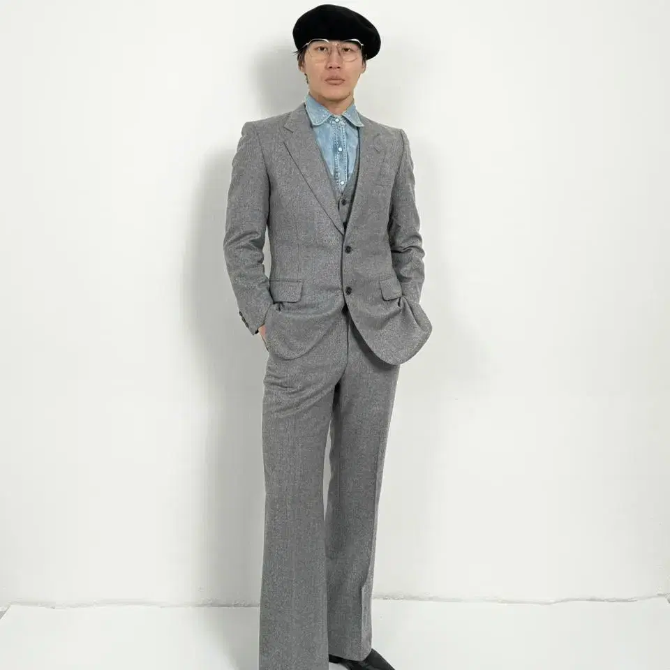 Vintage gray stripe boot cut 3 piece