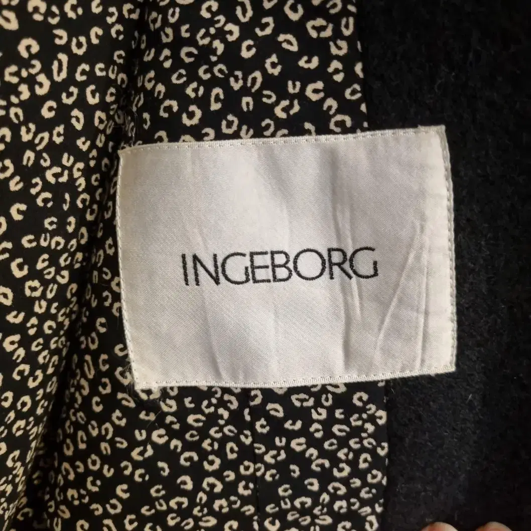 잉게보르그 ingeborg 울쟈켓