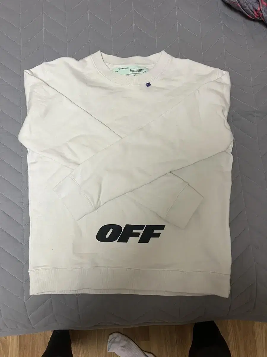 [XL] Off-White Man-to-Man