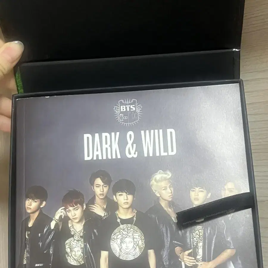 방탄 BTS 정규1집 DARK&WILD앨범 포토북,CD만!