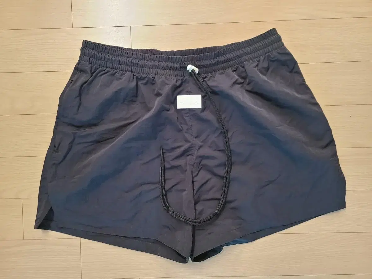 [XL] Nike Fear of God Vahn (Shorts)