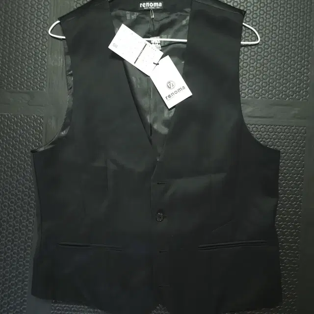 [L] RENOMA VEST