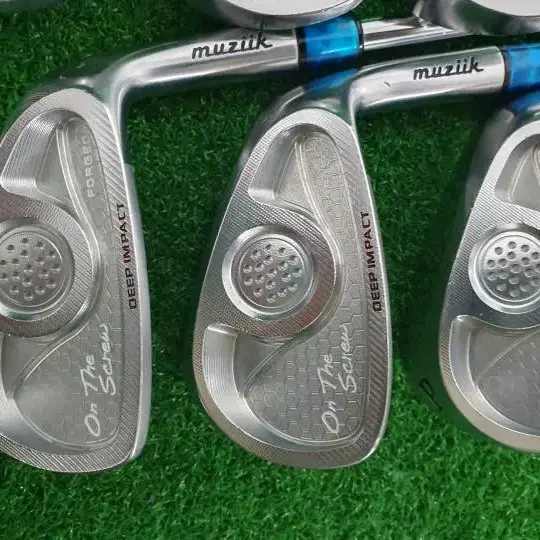 7227 뮤지크 MUZIIK ON THE SCREW FORGED DG95