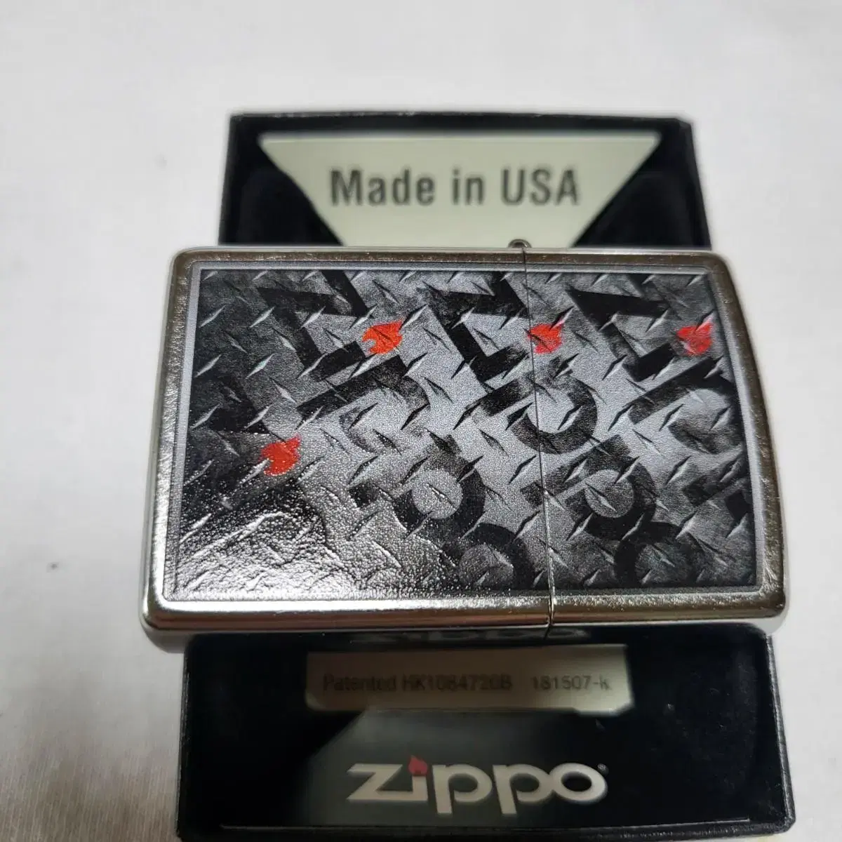 정품 29838 DIAMOND PLATE ZIPPO DESIGN 새 지포