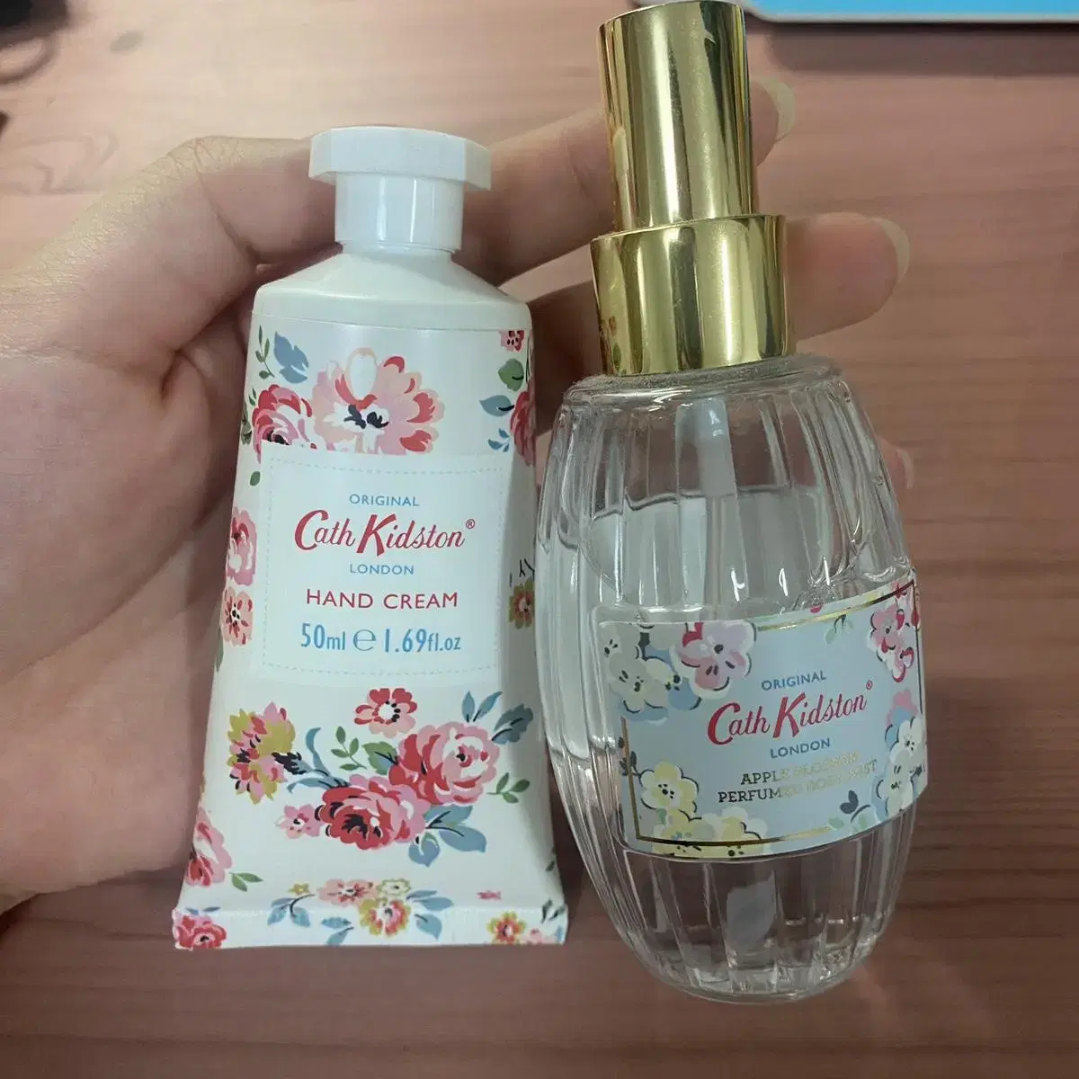 캐스키드슨 핸드크림 와일드로즈 앤 퀸스 50ml & 바디미스트