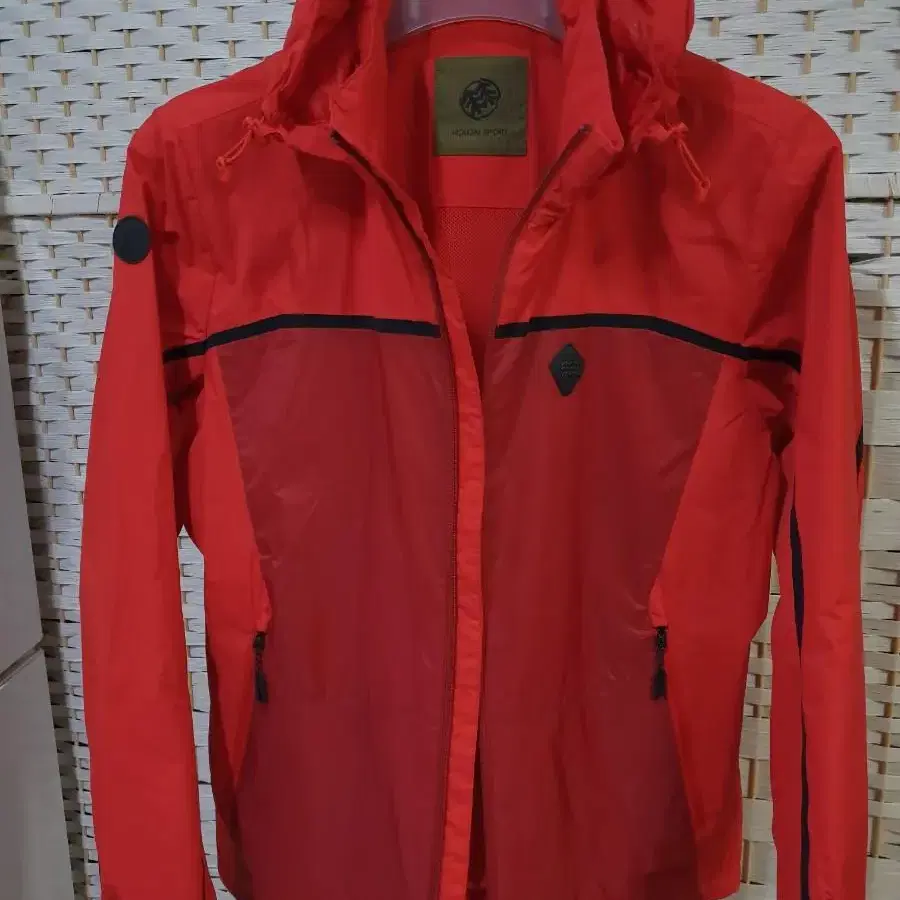 (1480) KOLON SPORT 코오롱스포츠 등산 바람막이 100 L