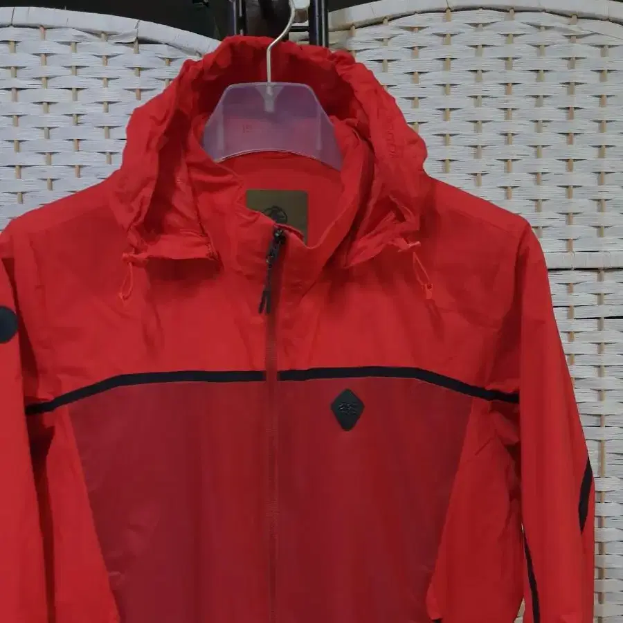 (1480) KOLON SPORT 코오롱스포츠 등산 바람막이 100 L