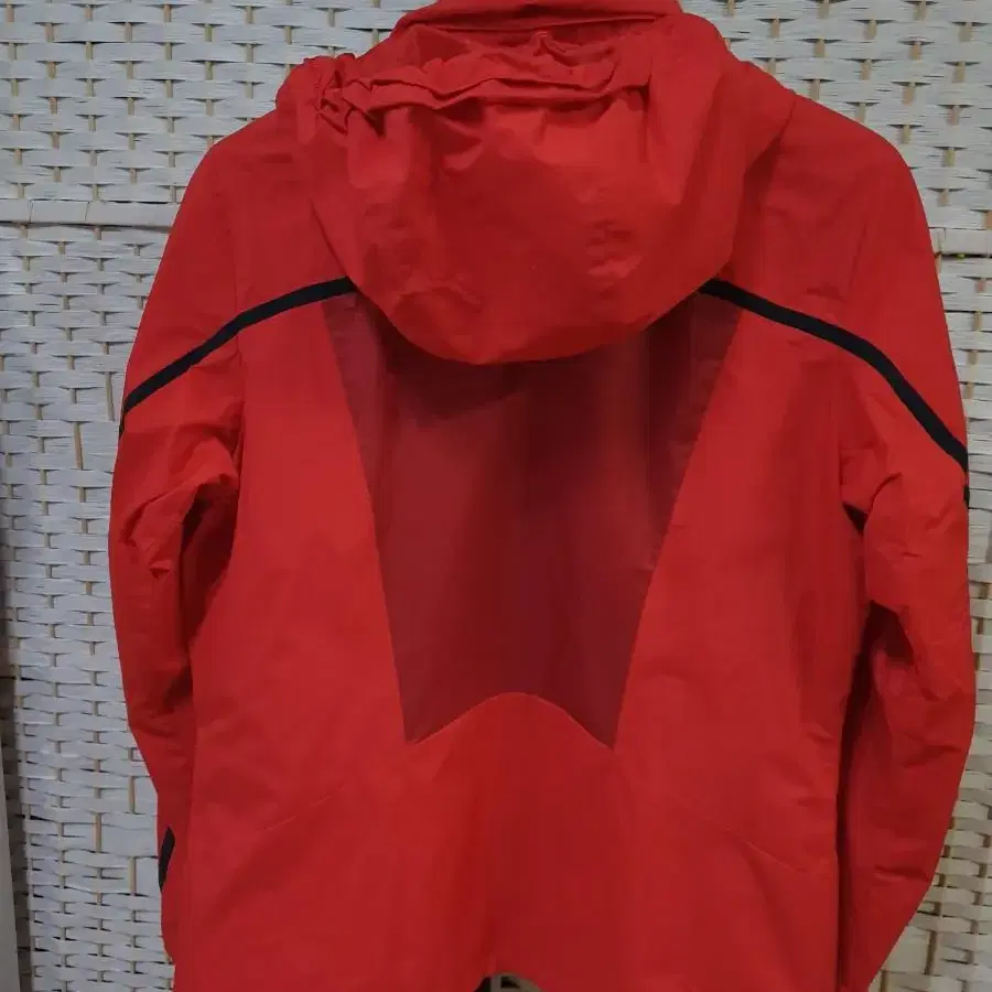 (1480) KOLON SPORT 코오롱스포츠 등산 바람막이 100 L