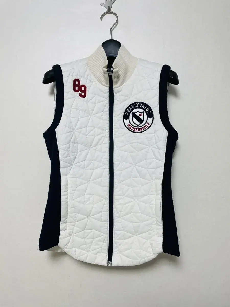 Farigates Zip Up Vest