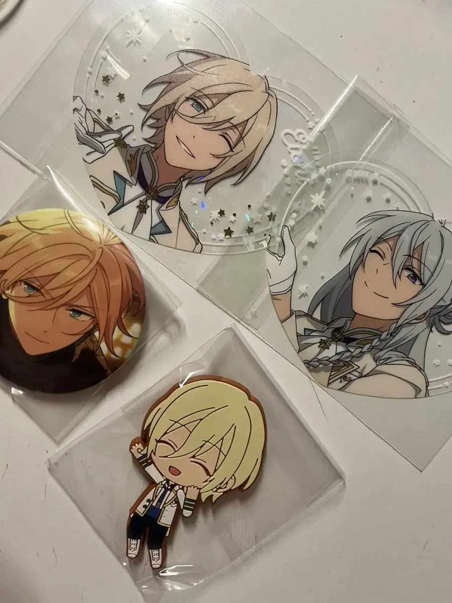 Anstar Eiichi Wataru Heart Clear Card,Magnet,Badge