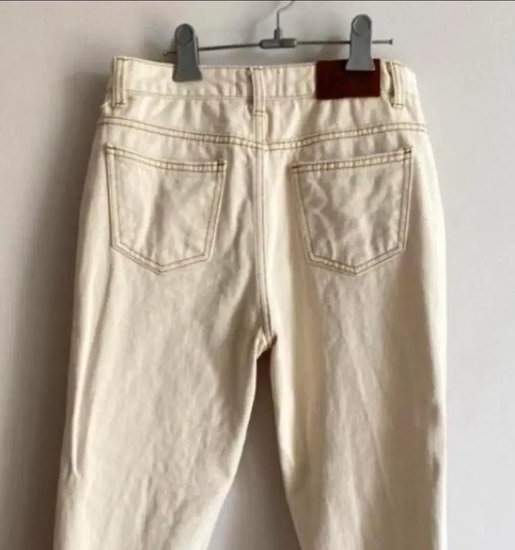 Ivory Cotton Pants | Mini Po's Any One More Black Up