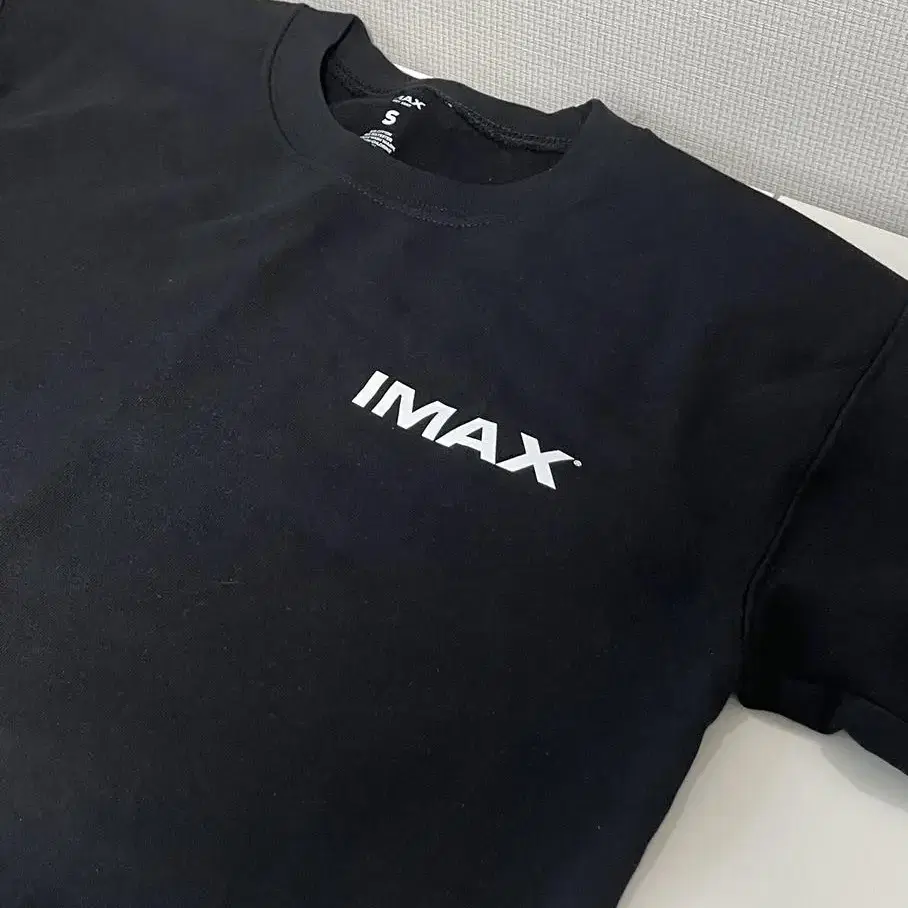 정품 새제품) IMAX 아이맥스 맨투맨 판매합니다