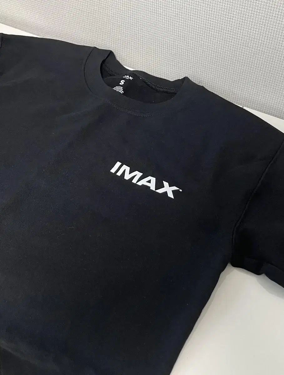 정품 새제품) IMAX 아이맥스 맨투맨 판매합니다